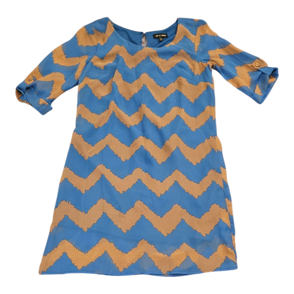 As U Wish Small Blue and Tan Chevron Pattern Short Sleeve Dress